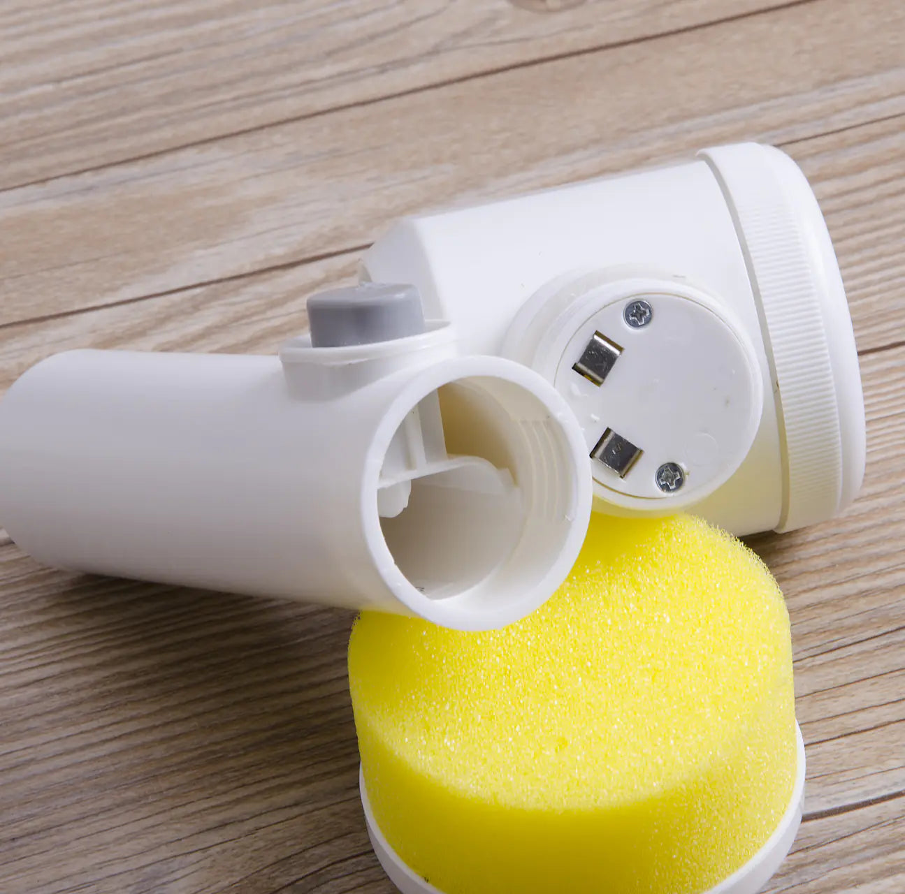 Electric Cleaning Brush for Bathtub and Home Use